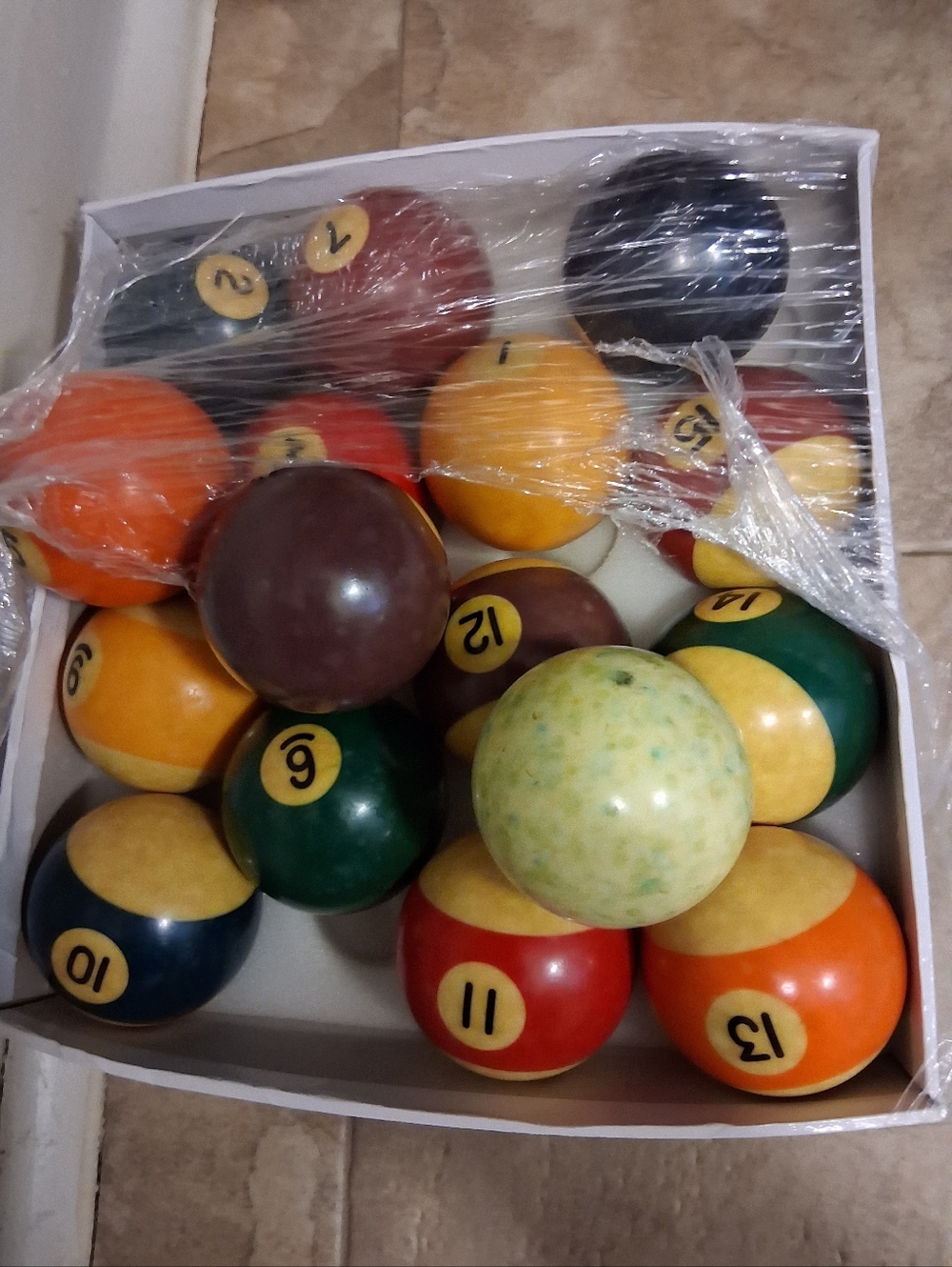 Vintage Billiard Ball Set Mud Ball Cue Phenolic Resin
